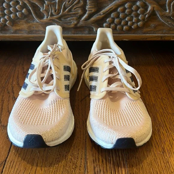 adidas gazelle silver green womens Adidas UltraBoost 4.0 Parley Tech Ink (W)